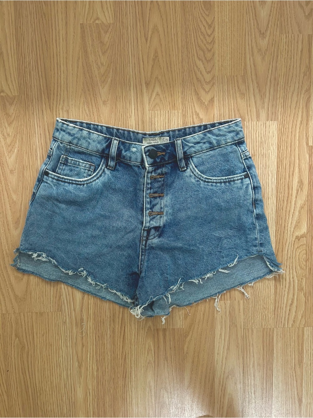 High-Waist Distressed Denim Shorts - Blue